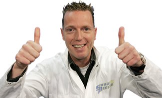 Keurmeester Rob Geus tekent voor twee jaar bij 